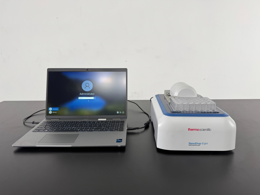 Image of Thermo Scientific NanoDrop Eight Spectrophotometer